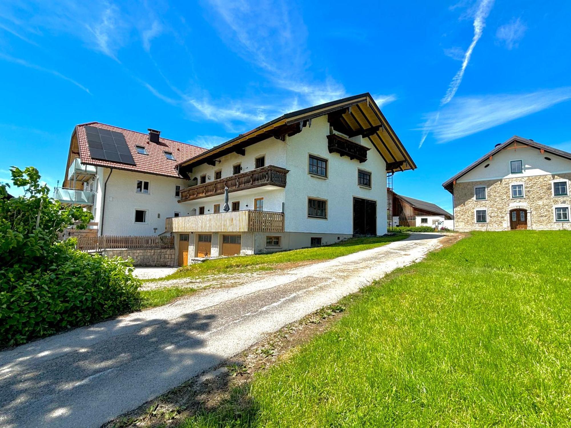 Gaesthaus "Seeblick" Seekirchen am Wallersee Exterior photo